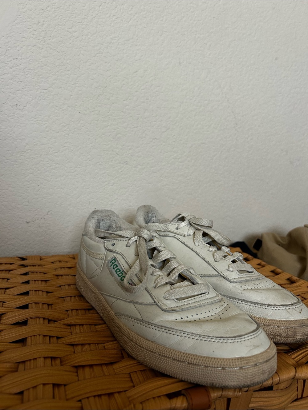 Reebok Men's White Leather Low-Top Sneakers with Green Logo